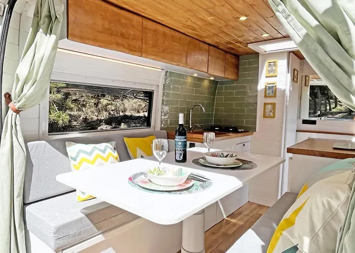 Kamp alanı Tenerife Glamping Camper With Bathroom *